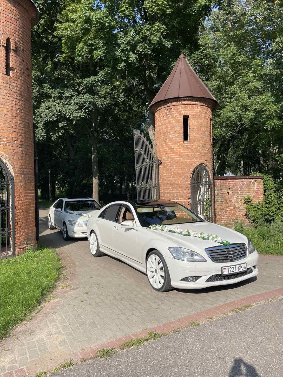 Галерея
